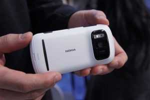 Nokia 808 PureView with a huge 41 Megapixel Camera launched