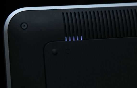 DELL XPS 14 Ultrabook Roundup Review 3 Dell XPS 14 Battery Indicator