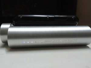X-Power 2200mAh Smart Power Bank Review 4 Smart Power Bank in action