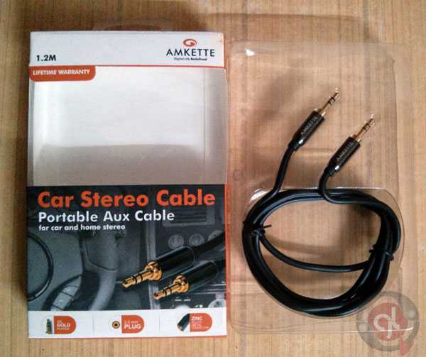 Amkette Car Stereo Aux Cable 1.2M Package